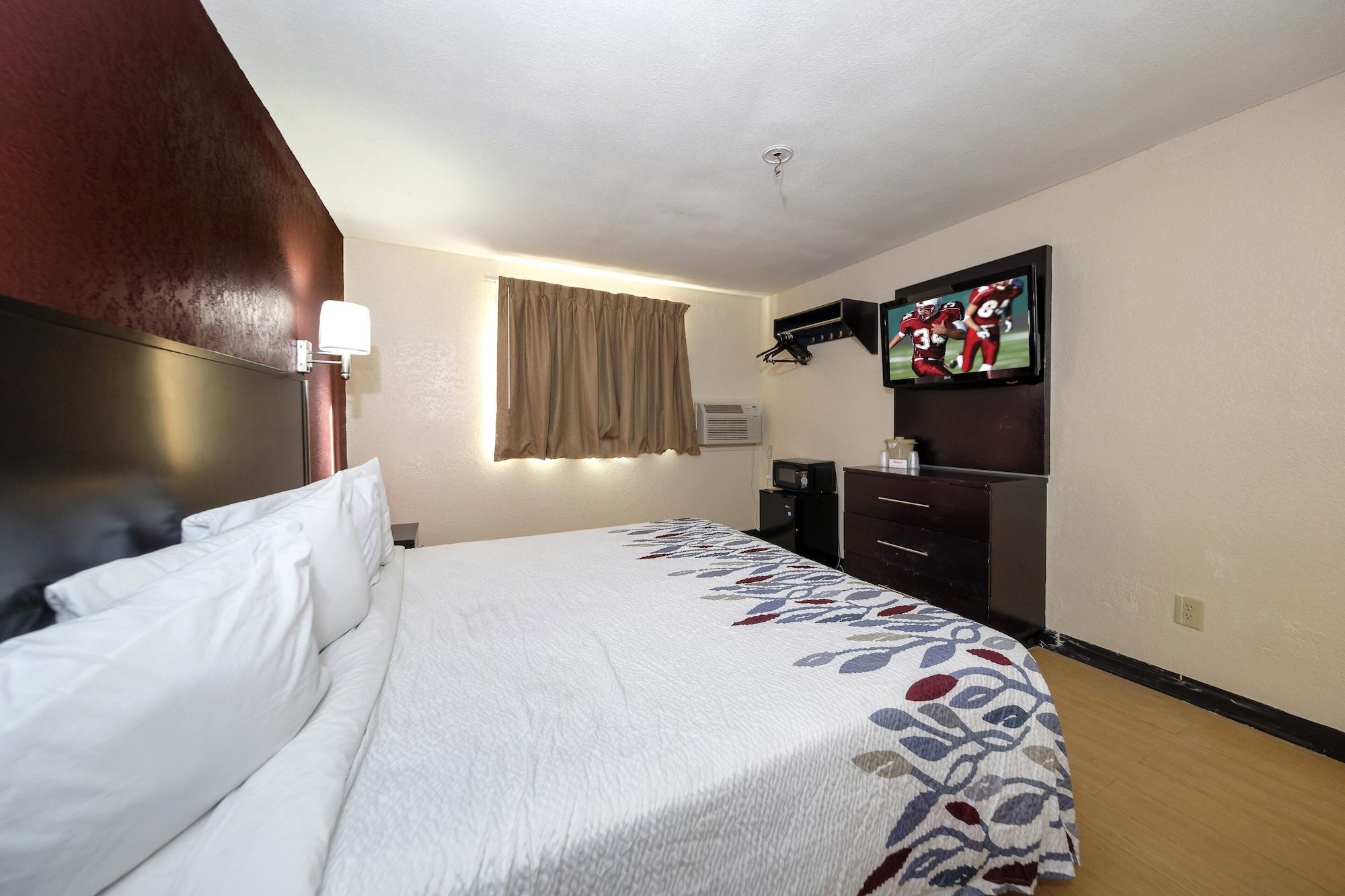 Red Roof Inn Jacksonville - Cruise Port Экстерьер фото
