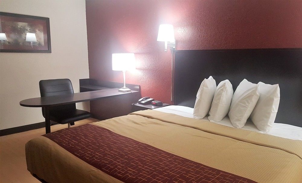 Red Roof Inn Jacksonville - Cruise Port Экстерьер фото