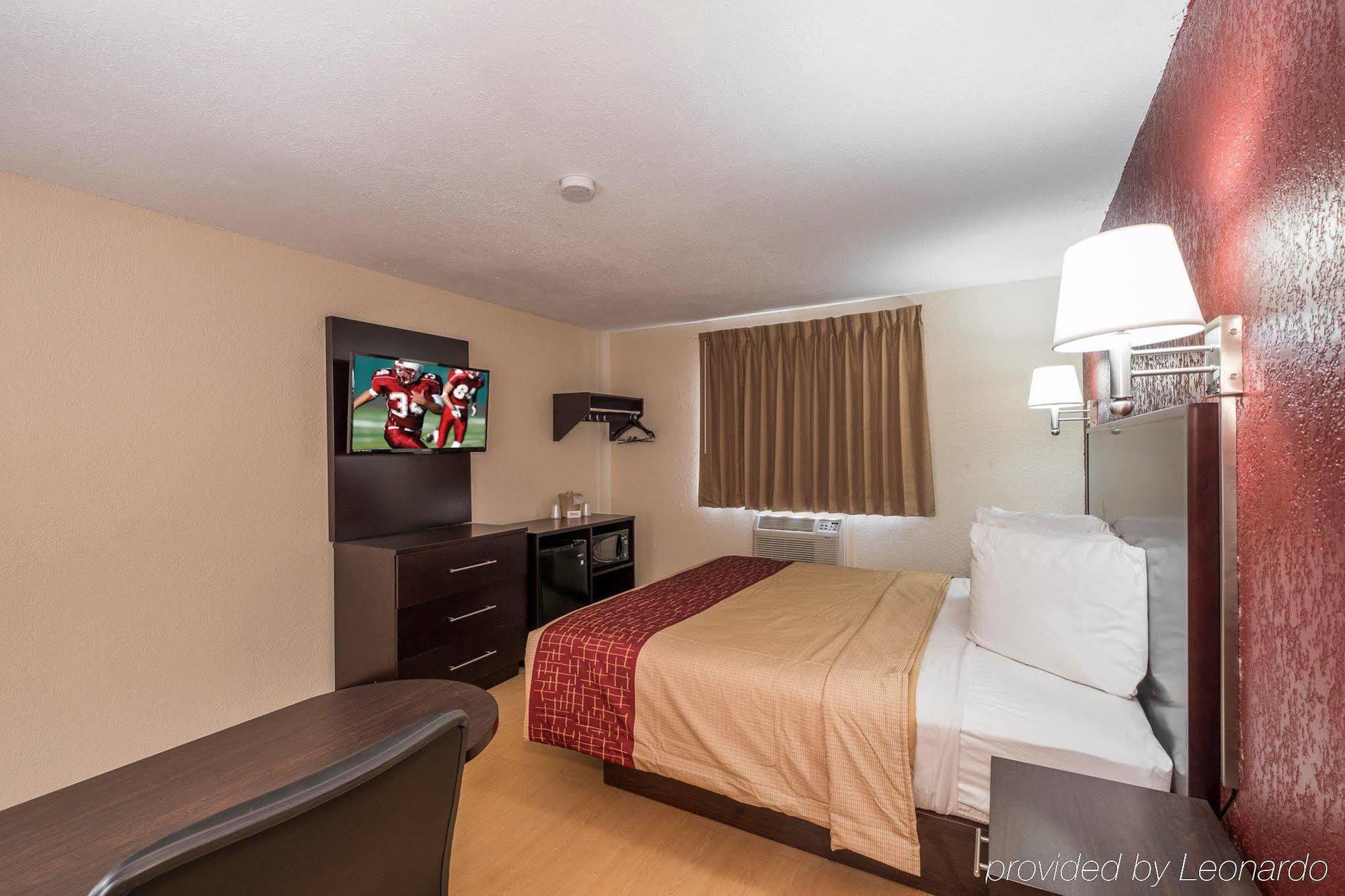 Red Roof Inn Jacksonville - Cruise Port Экстерьер фото