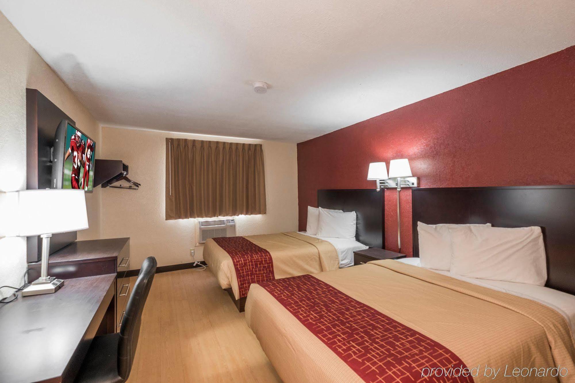 Red Roof Inn Jacksonville - Cruise Port Экстерьер фото