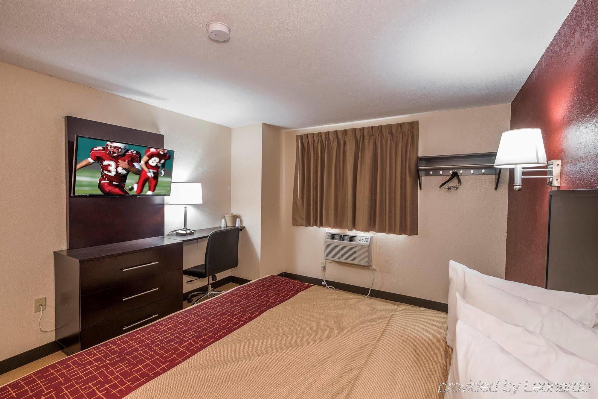 Red Roof Inn Jacksonville - Cruise Port Экстерьер фото