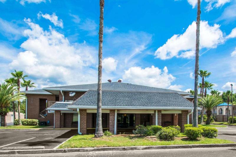 Red Roof Inn Jacksonville - Cruise Port Экстерьер фото